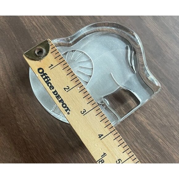 Frosted Glass Elephant Figurine Paperweight MCM - Picture 4 of 4